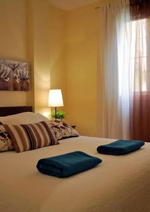 R22 Three Bed Apartment With Spa Marbella Spanje